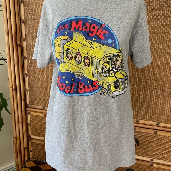 Call Your Mother Tops - The Magic School Bus rides again! Graphic Art  Tee Shirt